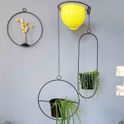 Adorist. Hängetopf Hanging Garden Rund, schwarz - Hängetopf, Dekoring mit Blumentopf "Hanging Garden" Rund, schwarz -Günstiges Deko Geschäft 030db362382749099de0705e3a1a3ba3 scaled