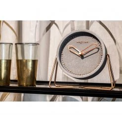 Nextime Tischuhr Cross Table - Metall / Kunststein - Lichtgrau -Günstiges Deko Geschäft 1000246128 210204 08483900136 MOOD DETAILS P000000001000246128 mood