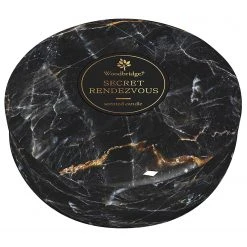 Woodbridge Candle Duftkerze Secret Rendezvous - Veredeltes Paraffin - Schwarz - 470g