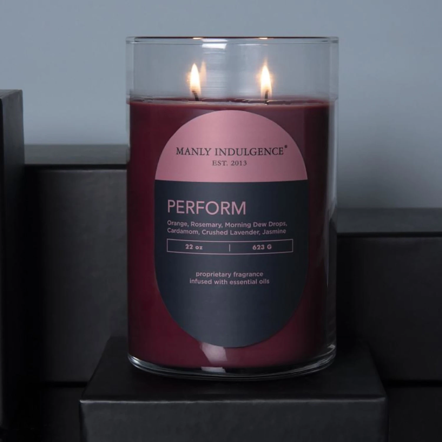 Colonial Candle Duftkerze Perform - Soja Wachs Mischung - Rot - 623g 4 Colonial Candle Duftkerze Perform - Soja Wachs Mischung - Rot - 623g – Bild 2