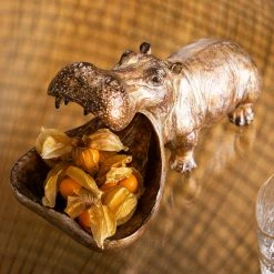 Kare Design Deko Figur Hungry Hippo - Braun - Stein -Günstiges Deko Geschäft 1000277581 210707 09520400367 MOOD DETAILS P000000001000277581 mood
