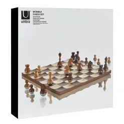 Umbra Schach-Set Wobble - Zink - Walnut - 37,795cm x 11,43cm x 37,795cm 35 Umbra Schach-Set Wobble - Zink - Walnut - 37,795cm x 11,43cm x 37,795cm -Günstiges Deko Geschäft 1000317002 220112 13103500248 DETAILS P000000001000317002