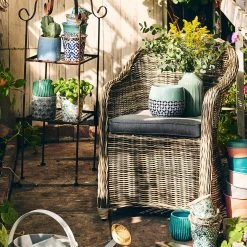 Butlers Vase HANAMI - Dolomit - Pastellgrün 9 Butlers Vase HANAMI - Dolomit - Pastellgrün -Günstiges Deko Geschäft 1000337832 220225 023 MOOD DETAILS P000000001000337832 mood