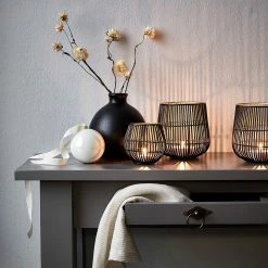 Butlers Vase MIO - Terracotta - Schwarz 12 Butlers Vase MIO - Terracotta - Schwarz -Günstiges Deko Geschäft 1000337859 220225 022 MOOD DETAILS P000000001000337859 mood