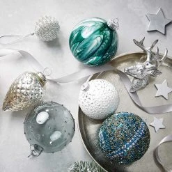 Butlers Dekoteller BANQUET III - Aluminium - Silber - Durchmesser: 27 cm -Günstiges Deko Geschäft 1000339427 220307 022 MOOD DETAILS P000000001000339427 mood