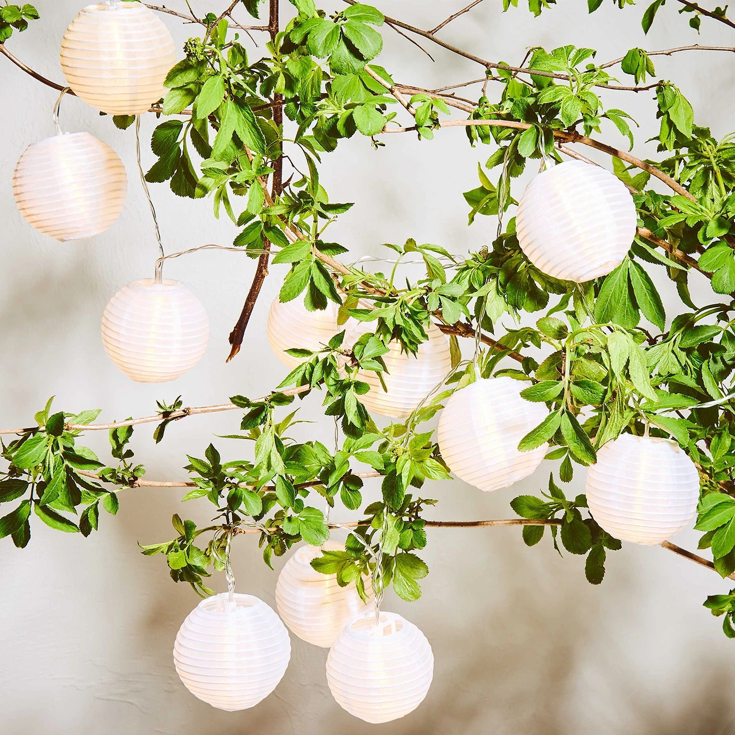 Butlers Lichterkette OPEN AIR - Nylon - 10-flammig - Weiß 4 Butlers Lichterkette OPEN AIR - Nylon - 10-flammig - Weiß – Bild 2