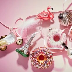 Baumhänger HANG ON Donut -Günstiges Deko Geschäft 1000365403 220728 020 MOOD DETAILS P000000001000365403 mood