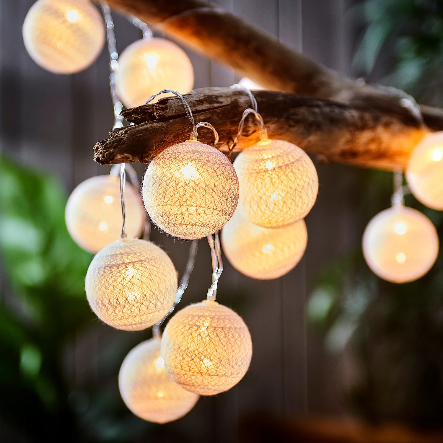 Butlers Lichterkette LES PETITES BELLE - Kupfer / Jute - Rosé 6 Butlers Lichterkette LES PETITES BELLE - Kupfer / Jute - Rosé – Bild 4