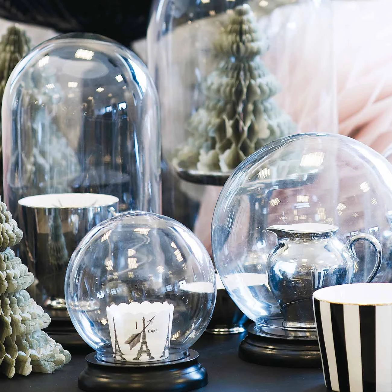 Miss Etoile Glasglocke mit Boden schwarz, L 6 Miss Etoile Glasglocke mit Boden schwarz, L – Bild 4