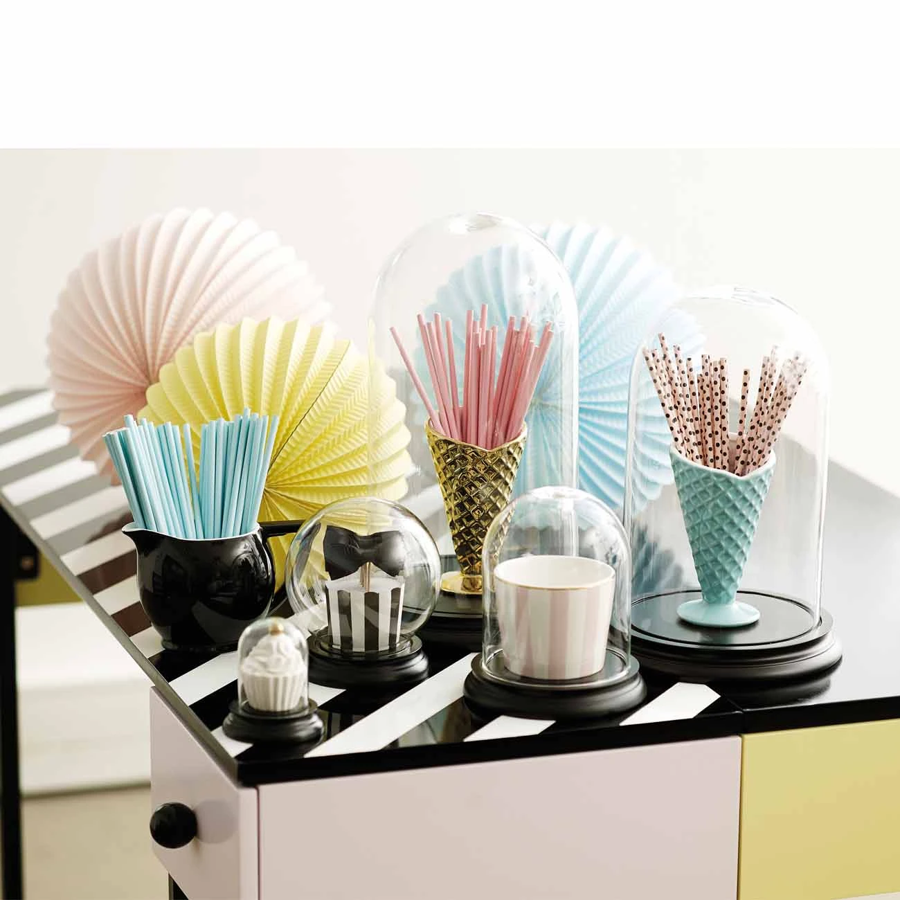 Miss Etoile Glasglocke mit Boden schwarz, L 5 Miss Etoile Glasglocke mit Boden schwarz, L – Bild 3