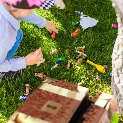 Relaxdays Pinata Schatzkiste -Günstiges Deko Geschäft 4c9e333cc4434ac68ee2c3a83fe44513