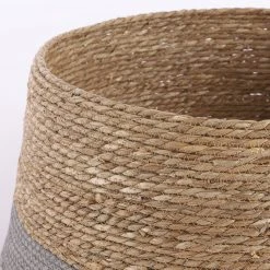 House of Seasons Weihnachtsbaumkorb Seegras 9 House of Seasons Weihnachtsbaumkorb Seegras -Günstiges Deko Geschäft 528d9d9ad70944429b1be1cb3b906611 scaled