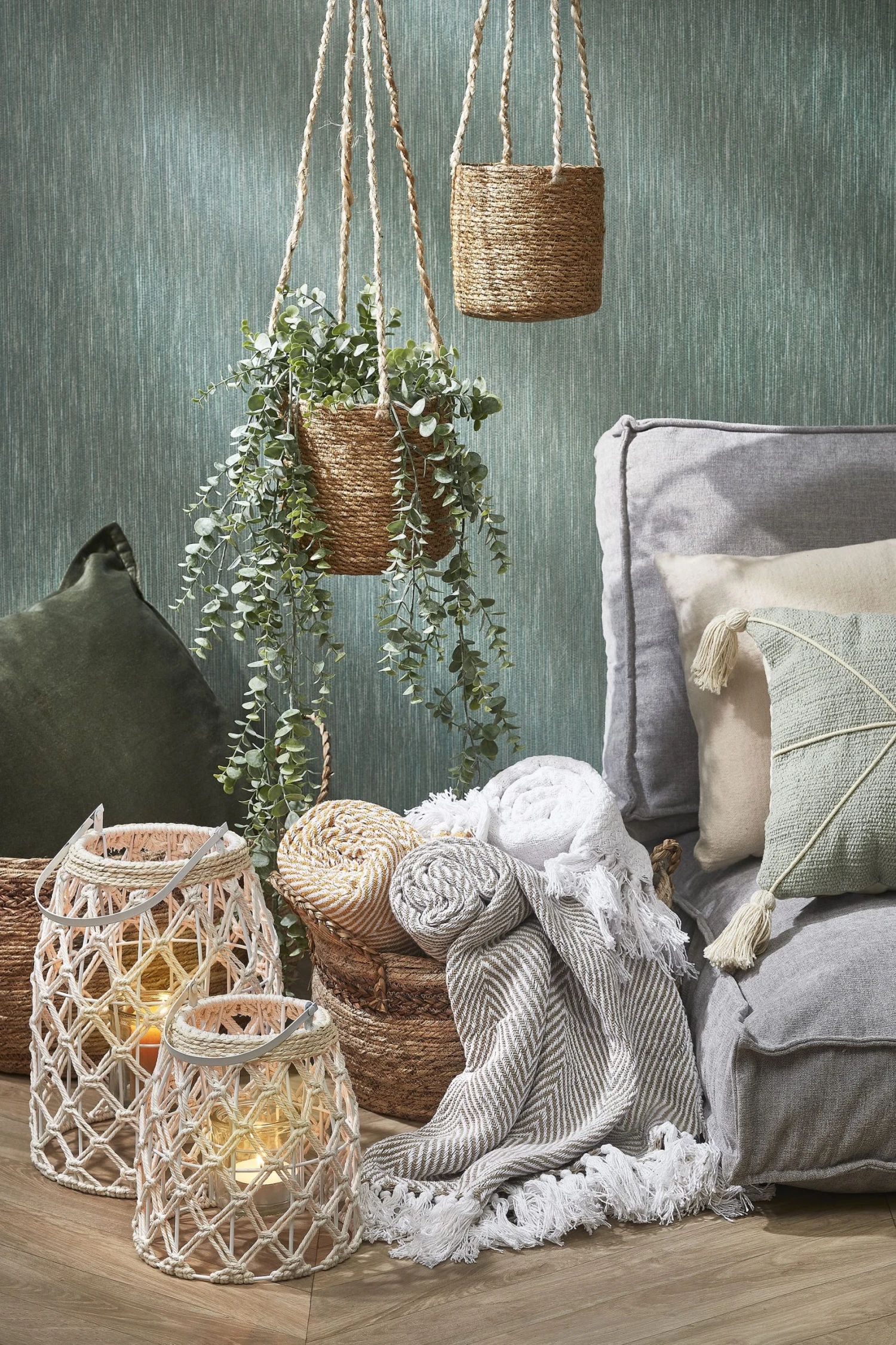 Mica Decorations Künstliche Hängepflanze Eukalyptus 4 Mica Decorations Künstliche Hängepflanze Eukalyptus – Bild 2