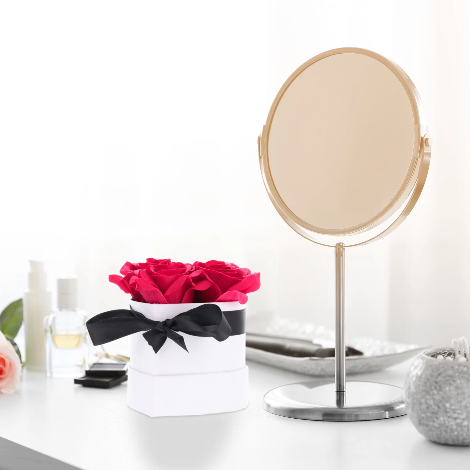 Relaxdays Weiße Rosenbox mit 3 Rosen 4 Relaxdays Weiße Rosenbox mit 3 Rosen – Bild 2