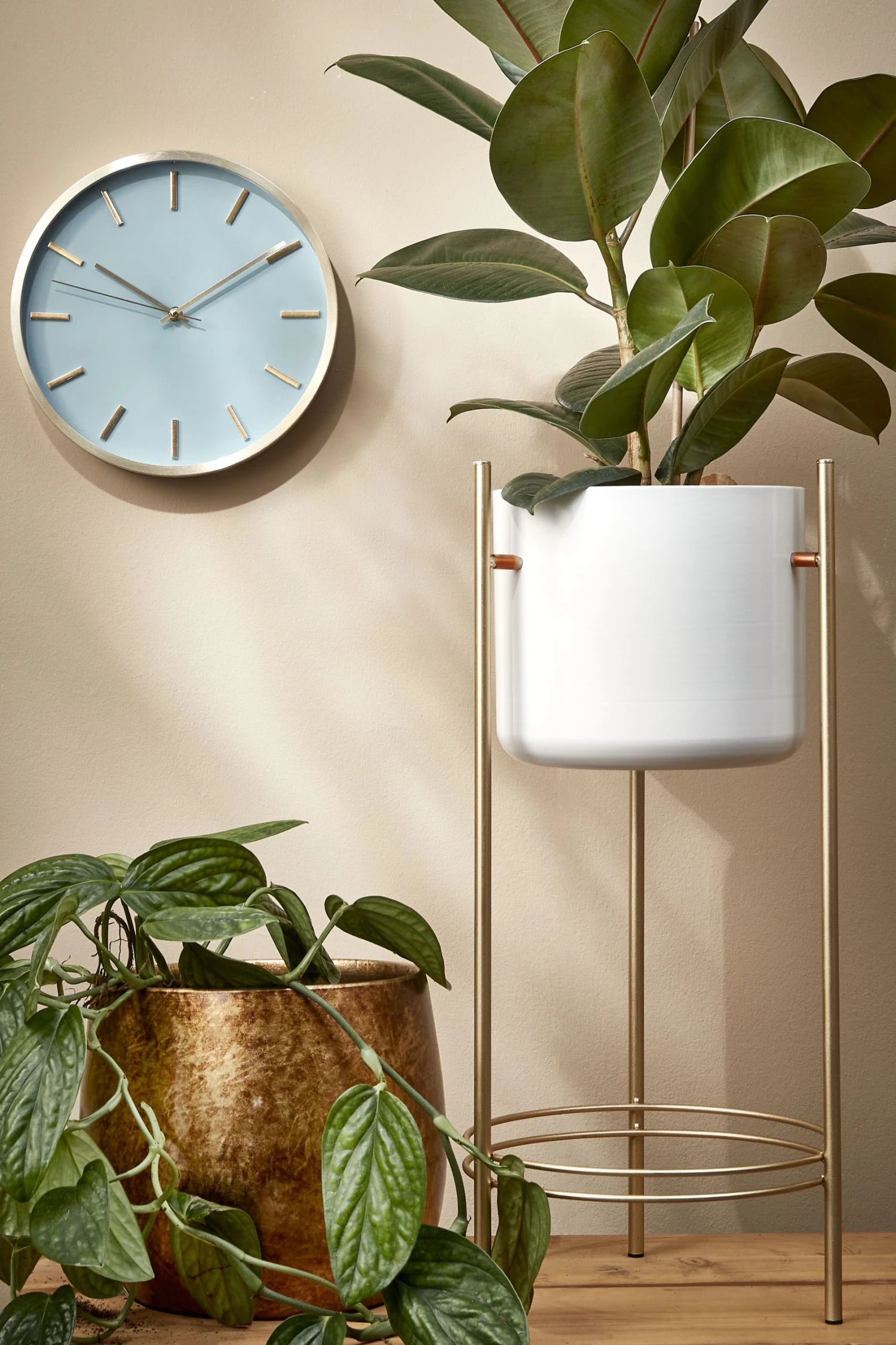 Mica Decorations Wanduhr Berry - Grau 4 Mica Decorations Wanduhr Berry - Grau – Bild 2