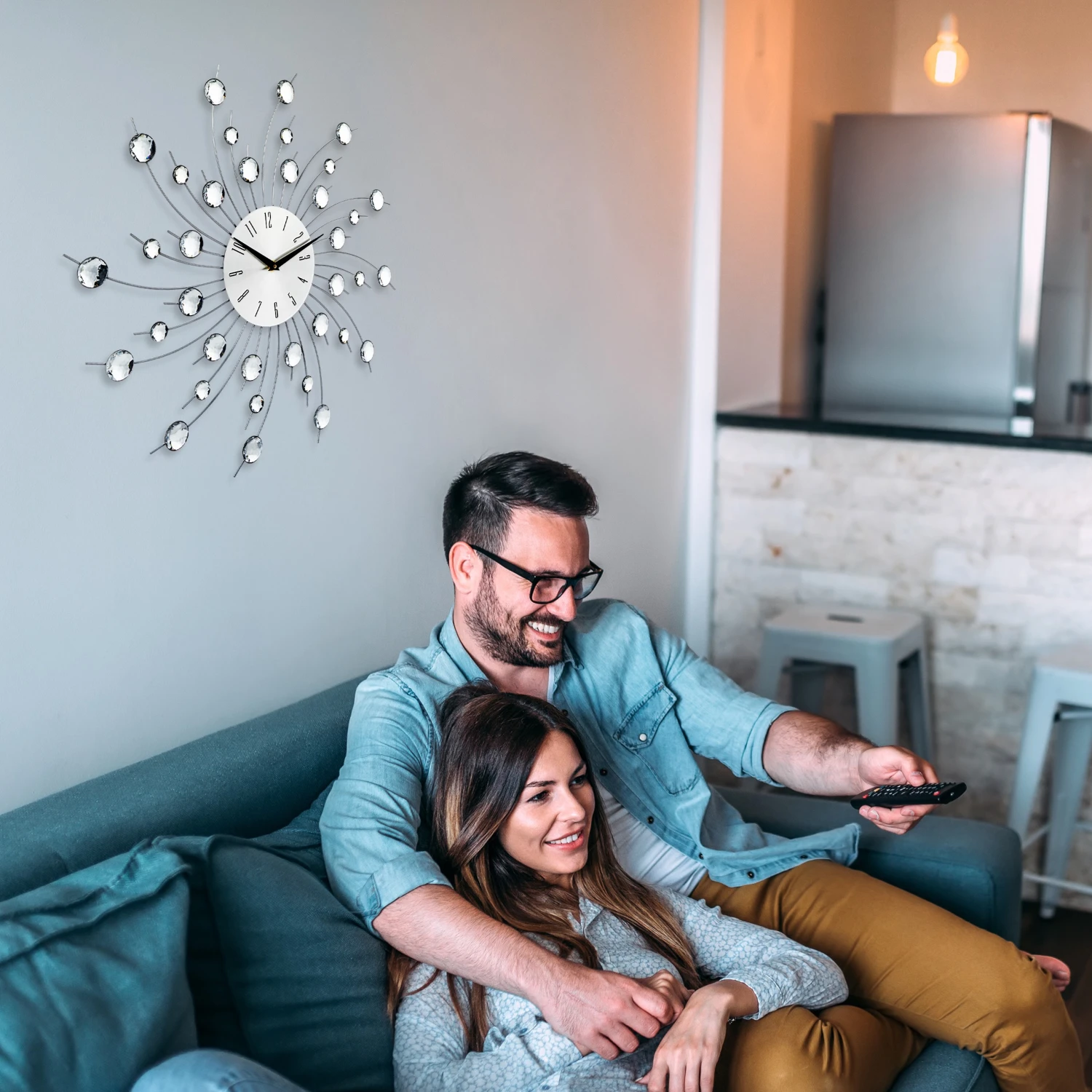 Relaxdays Wanduhr XL mit Glitzer 5 Relaxdays Wanduhr XL mit Glitzer – Bild 3