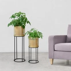 En.casa Pflanzständer Messancy -Günstiges Deko Geschäft e407ed9ec61b4d7c99acc2414cb64ba4