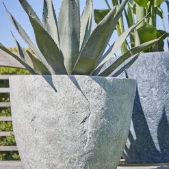 Mica Decorations Blumentopf Bravo - 56 x 48 x 56 cm - Durchmesser: 56 cm -Günstiges Deko Geschäft eba480e5139e4900a286724b3cd6877d scaled