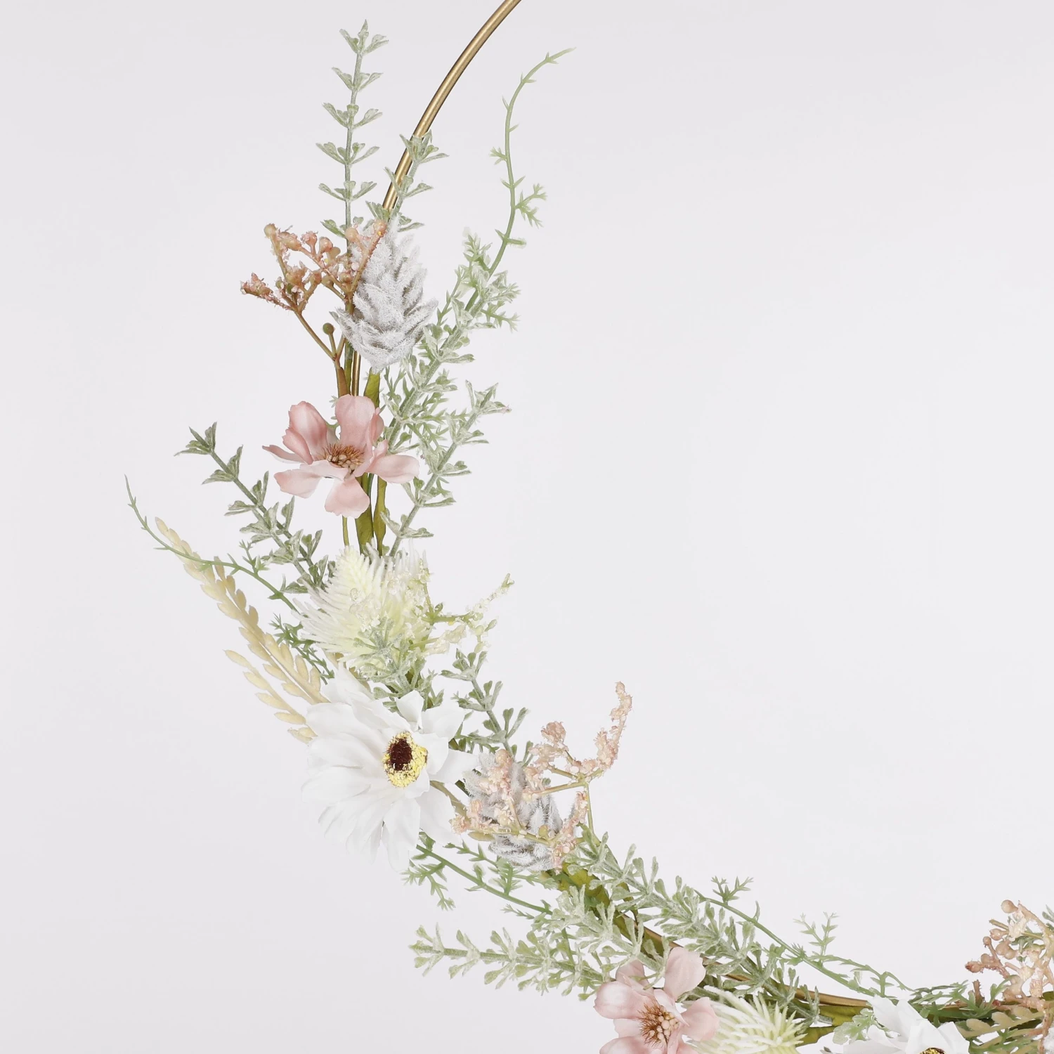 Mica Decorations Trockenblumenkranz - Cremeweiß - 7 x 39 cm 5 Mica Decorations Trockenblumenkranz - Cremeweiß - 7 x 39 cm – Bild 3