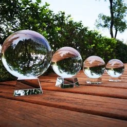 Intirilife Glaskugel mit Ständer 80 mm - 10 x 11 x 15 cm -Günstiges Deko Geschäft fce7aceeaf5845d3840c5f1570064b2e